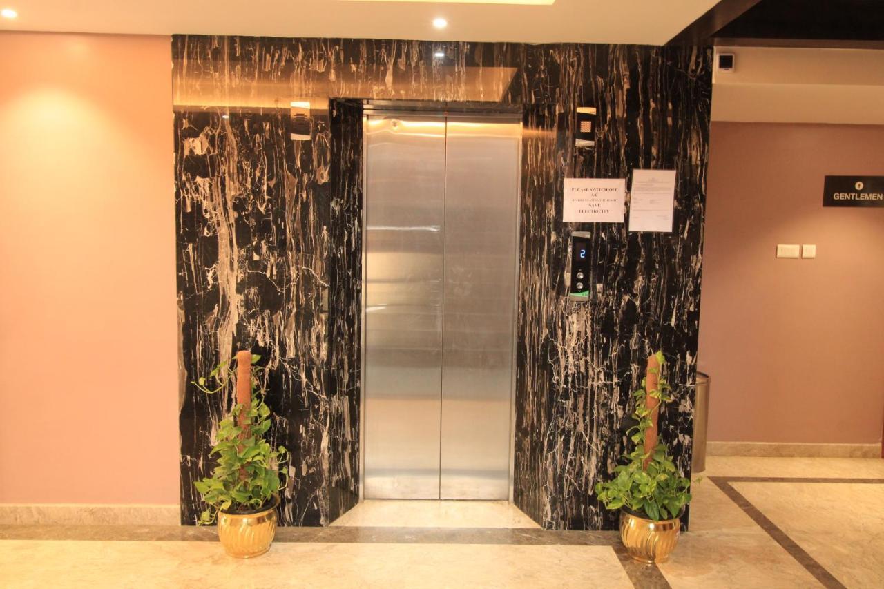 מלון מדוראי Ramrathna Residency מראה חיצוני תמונה